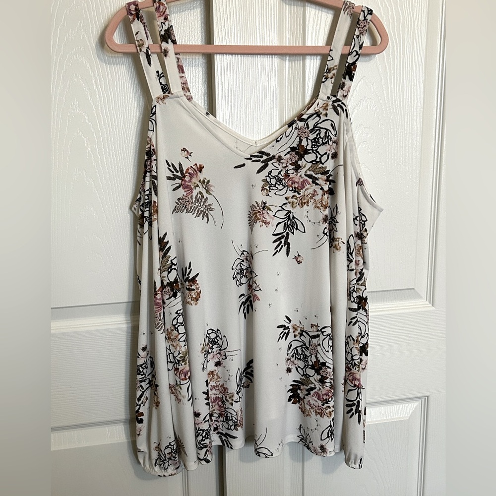 Torrid double strap cold shoulder long sleeve 2x